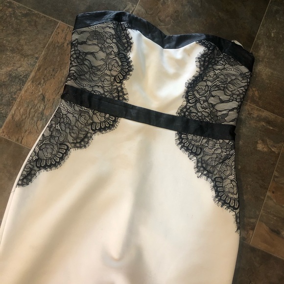GUESS Strapless Short Dress - Size 12 - Picture 2 of 3